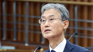 조희대 "사법권 독립 수호하고 공정한 재판 달성하겠다"