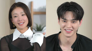 [SBS Star] Lee Si Young Says 'Sweet Home' Co-Star Song Kang Seems Like Her 6-Year-Old Child