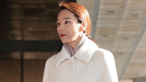 '이정섭 검사 비위 의혹' 제보한 처남댁 검찰 출석