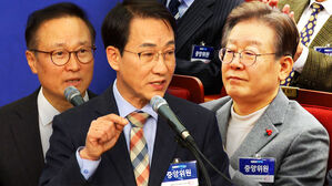 [영상] 이재명 면전에서 "나치&middot;태극기 부대 닮아가" "불체포 왜 포기 안 했나"&hellip;비명계 작심 발언에 반발도