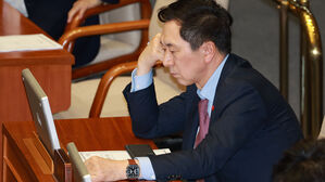 민주당, 김기현 사퇴에 "용산 직할 체제 위한 사전정지작업"