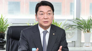 안철수 "총선 참패 원인 제공한 당정 관계자, 2선 후퇴해야"