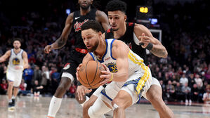스테픈 커리, NBA 정규리그 연속 3점슛 기록 268경기에서 중단
