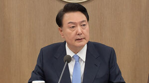 윤, 북 미사일 도발 '경고'…국회엔 민생법안 처리 당부