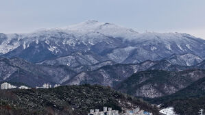 광주&middot;전남 올겨울 첫눈&hellip;무등산 3.9㎝ 적설