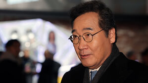 이낙연 "이재명 대표 피습에 충격과 분노&hellip;쾌유 간절히 기원"