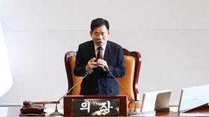 국회의장, 이태원특별법 중재안 제시&hellip;특검 없이 총선 후 시행
