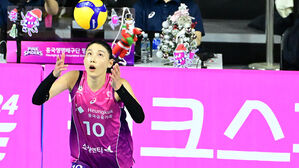 여자배구 흥국생명, 선두 탈환 시동&hellip;정관장에 3-1 승리