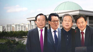 잇따른 정계 올드보이들의 귀환&hellip;'퇴행'과 '경륜' 사이