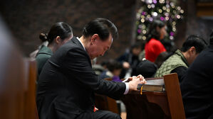 윤 대통령 성탄 예배 참석&hellip;"국가가 좋은 선물되게 노력할 것"