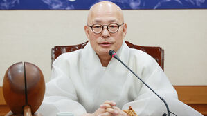 조계종 총무원장 진우스님 "마음수행법 보급, 종단 조직 개편"