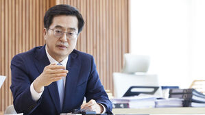 김동연, 이재명 피습에 "어쩌다 정치가 이 지경까지 왔나 참담"