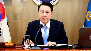 윤 대통령, 쌍특검법 거부권 행사&hellip;"총선용 여론조작 목적"