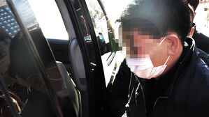 이재명 급습범 변명문 우편 발송 조력자 1명 긴급 체포
