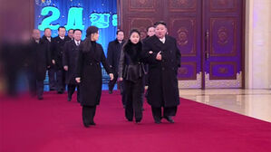 단화에서 하이힐로 바꿔 신었다&hellip;후계자 이미지 굳히기?