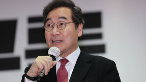 이낙연 "민주당 의원 44%가 전과자&hellip;원칙과 상식과 협력"