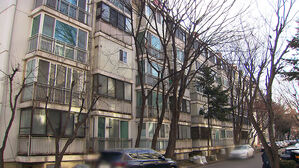 '치솟은 공사비' 갈등&hellip;주민 상대로 60억 소송까지