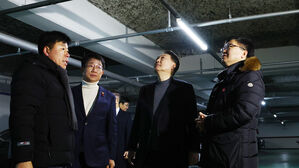 윤 대통령, '일산 최고령 아파트' 찾아 "신속한 재건축 지원"