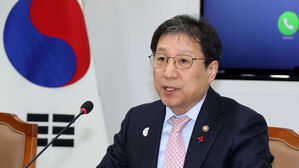 노동차관 "상반기 자치단체 참여 일자리사업 신속 집행"