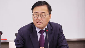 홍석준 "중국인의 한국 토지 &middot; 주택 보유 급증"