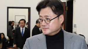 홍익표 "이재명 정치테러 수사 결과 납득 안돼"