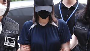 생후 1주일이 채 안 된 딸을 텃밭에 암매장해 살해한 친모. (사진=연합뉴스)