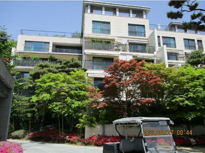 박효신이 전입신고한 서울 용산구의 고급 아파트 (사진=지지옥션 홈페이지 캡처, 연합뉴스)