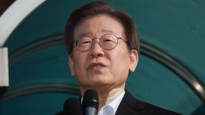 검찰, '대장동 개발 의혹 기소' 이재명 변협 징계 신청