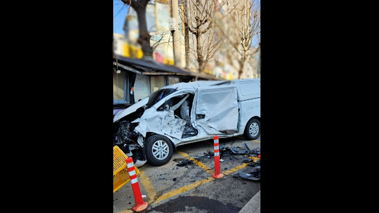 서울 은평구 대조시장 포르쉐 SUV 차량 돌진사고