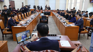 야당, '이재명 피습' 현안질의 단독 소집&hellip;여당 &middot; 경찰 수뇌부 불참