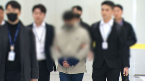'46억 횡령' 건보공단 팀장, 도주 1년 4개월 만에 국내 송환