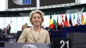 EU  수장, 우크라이나 지원 확신했지만 여전히 불투명