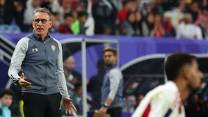 '선수&middot;감독 퇴장' 벤투호 UAE, 팔레스타인과 1-1 무승부