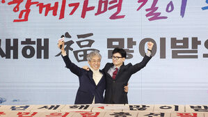 마포을 출마 논란에&hellip;김경율 "김성동에 죄송" 김성동 "참담"