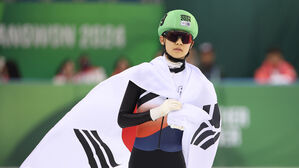 청소년올림픽 쇼트트랙 강민지 &middot; 정재희, 여자 500m에서 은 &middot; 동메달