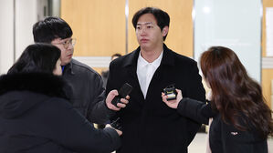 '김하성 &middot; 류현진 공갈 의혹' 전 야구선수 임혜동 구속심사