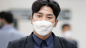 '버닝썬 폭로' 김상교, 성추행 &middot; 업무방해 2심도 집행유예
