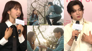 [SBS Star] Park Shin Hye&middot;Park Hyung Sik Share How It Felt Portraying High School Students in Their 30s