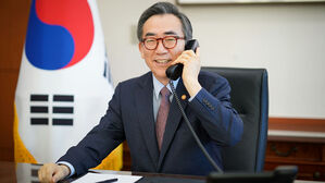 조태열, 호주 외교장관과 첫 통화 "방산 분야 협력"