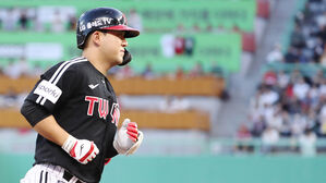 김민성, 사인 앤드 트레이드로 친정팀 롯데 복귀