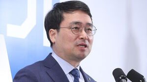 '이재명 측근' 이헌욱 전 GH 사장, 경기 용인정 출마 선언