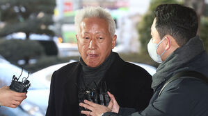 검찰, 류석춘 '위안부 매춘 발언' 1심 일부 무죄에 항소