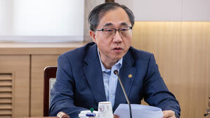 통일차관 "한반도 긴장 고조 상황서 유엔사 역할 중요"