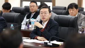 관세청, 작년 밀수입 &middot; 자금세탁 등 무역범죄 3조 9천억 원 적발