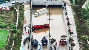 검찰, '오송 참사' 관련 공무원 8명 불구속기소