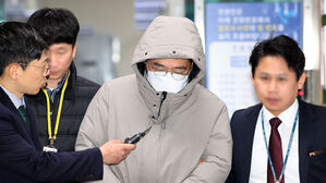 수천만 원 뇌물에 도망자 신세 된 청년 정치인의 씁쓸한 몰락