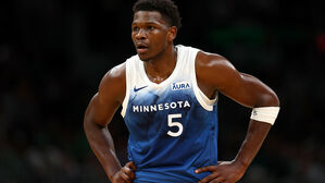 경기 후 판정에 불만 제기한 NBA 에드워즈, 벌금 5천300만 원