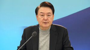 윤 대통령, 의료계 집단행동에 "자유에는 책임 따른다"