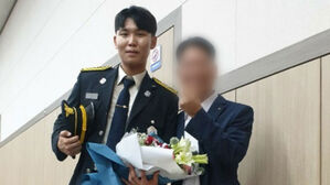 "그날따라 아침을 먹자고 했어요. 원래 안 먹던 앤데&hellip;"