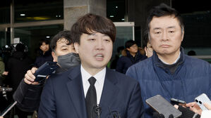 이준석, 이낙연 신당에 "개혁 공통분모 찾아야&hellip;갈수록 멀어져"